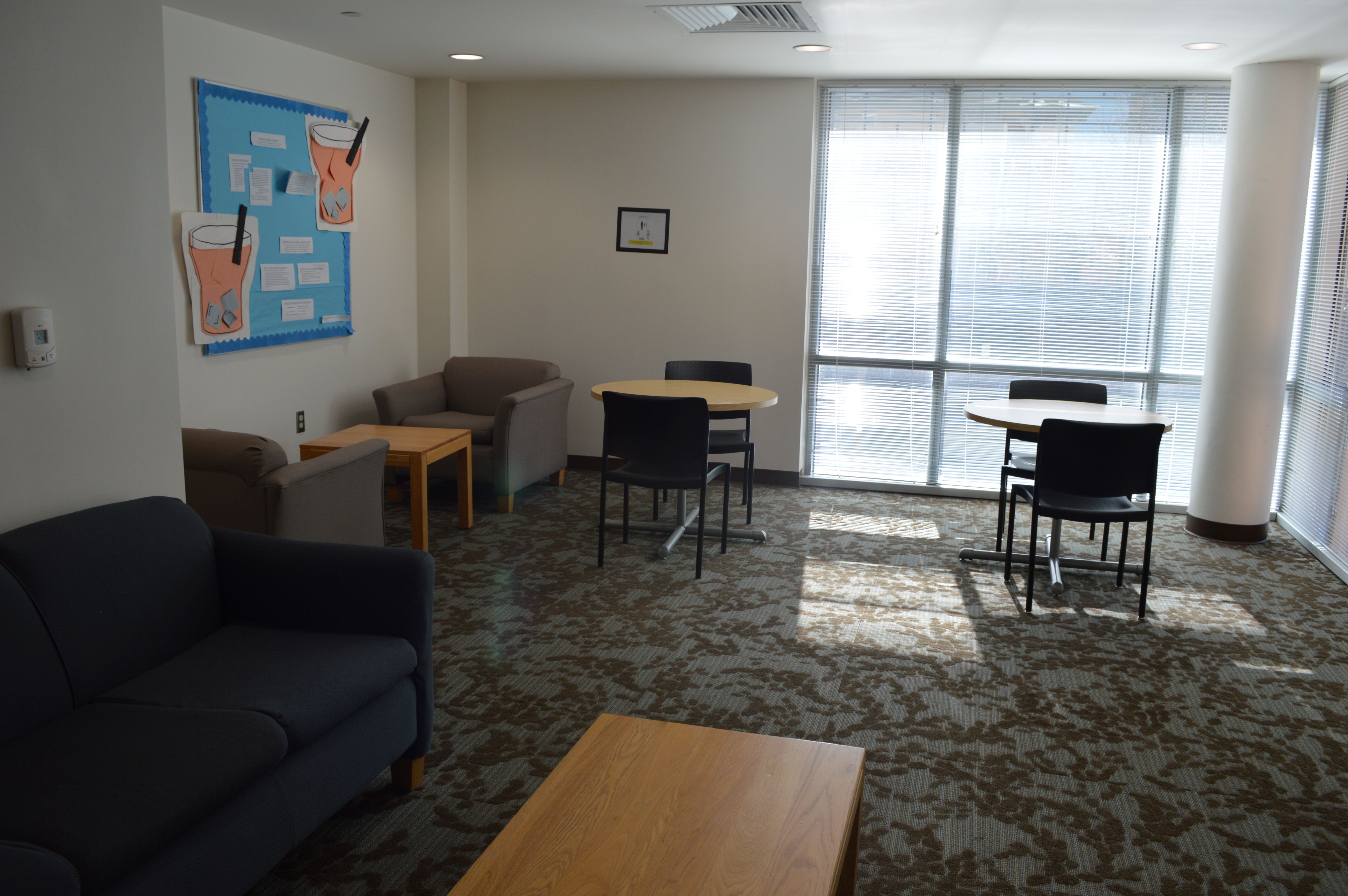 Tidewater Hall, Common Room, Housing & Residence Life